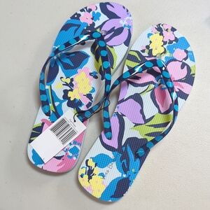 Vera Bradley, Marian Floral, flip flops. Size Large (9-10)